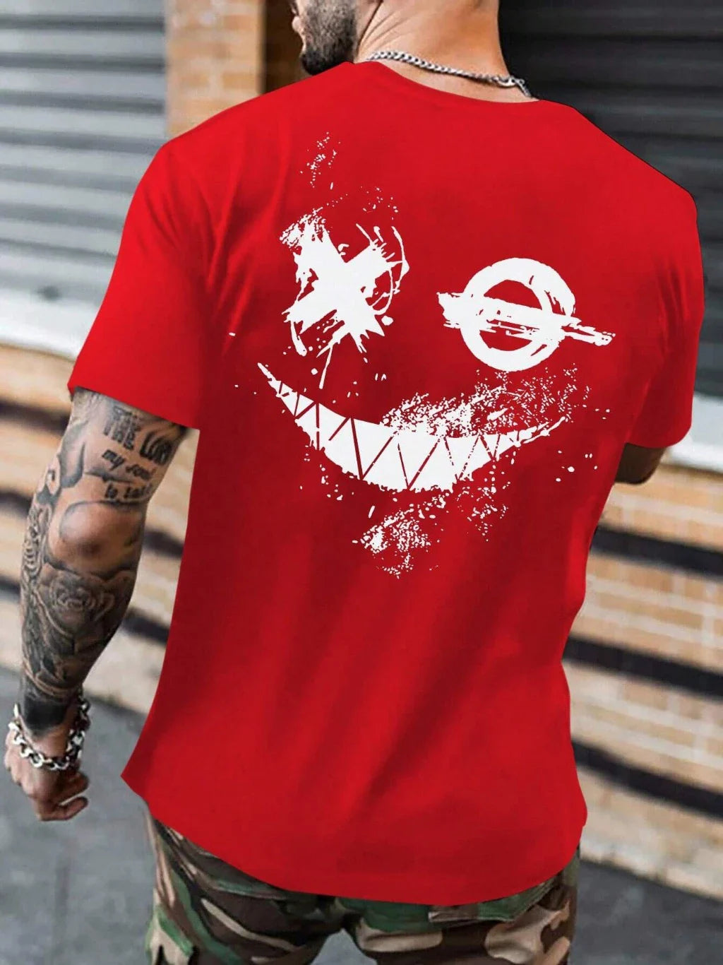 Camiseta Masculina Smile X — O Sorriso que Corta o Padrão