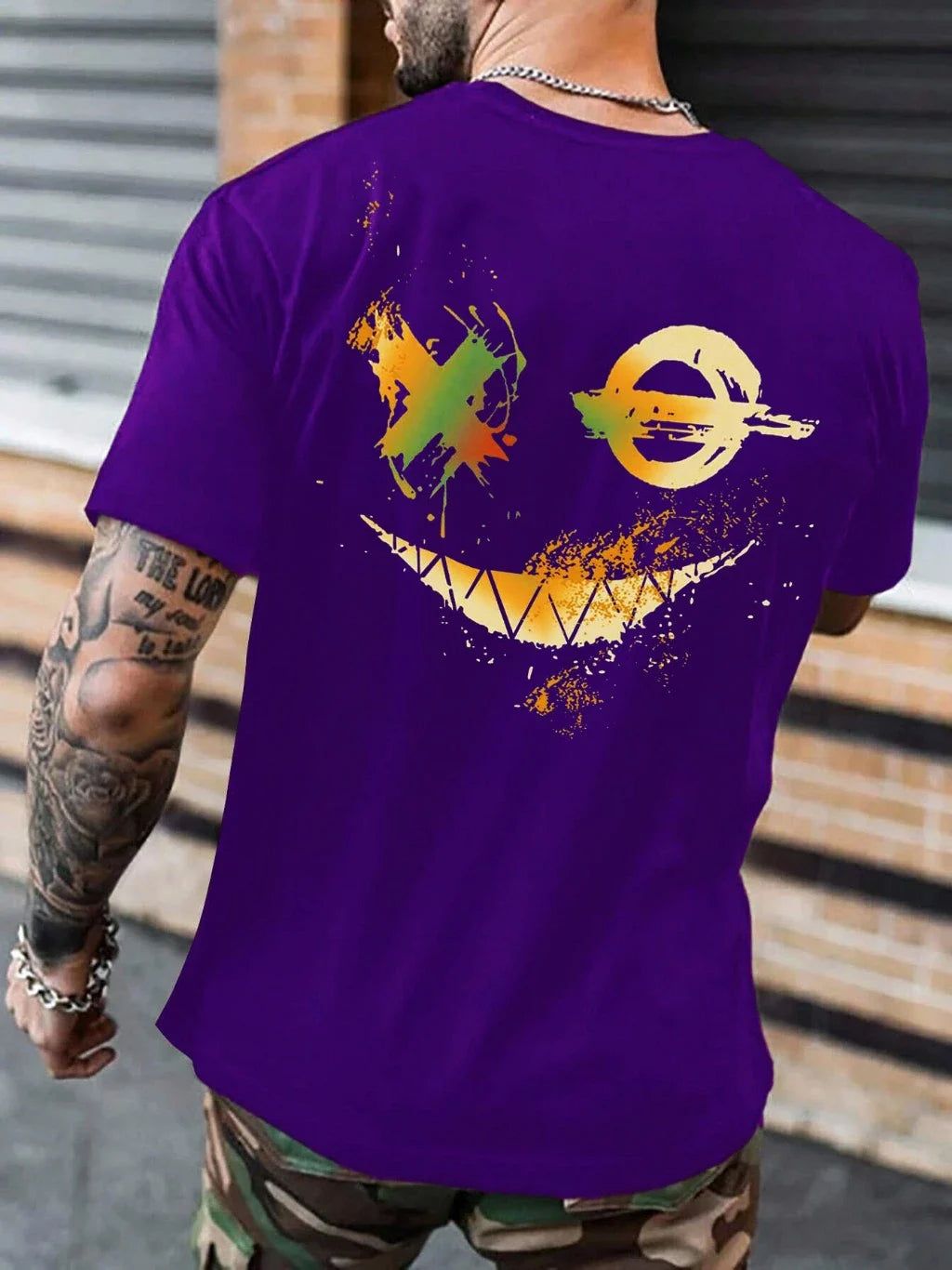 Camiseta Masculina Smile X — O Sorriso que Corta o Padrão